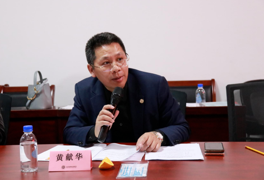 商会党支部书记刘军,常务副会长黄军良,廖威,副会长于书华,联络员林辉